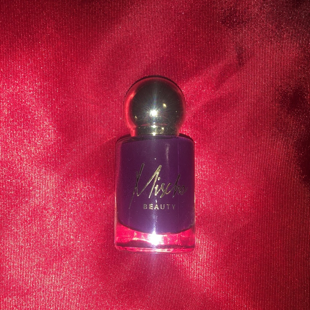 I absolutely love this color